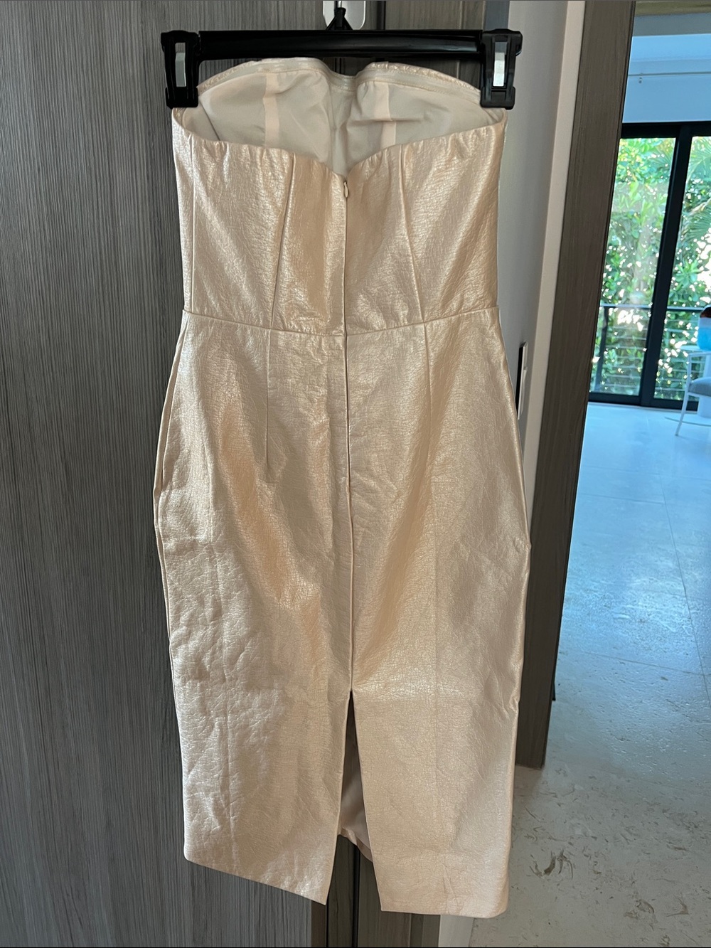NWT REVOLVE Australia SHOWPO Reiko strapless faux leather dress oyster US 2 - Picture 4 of 10